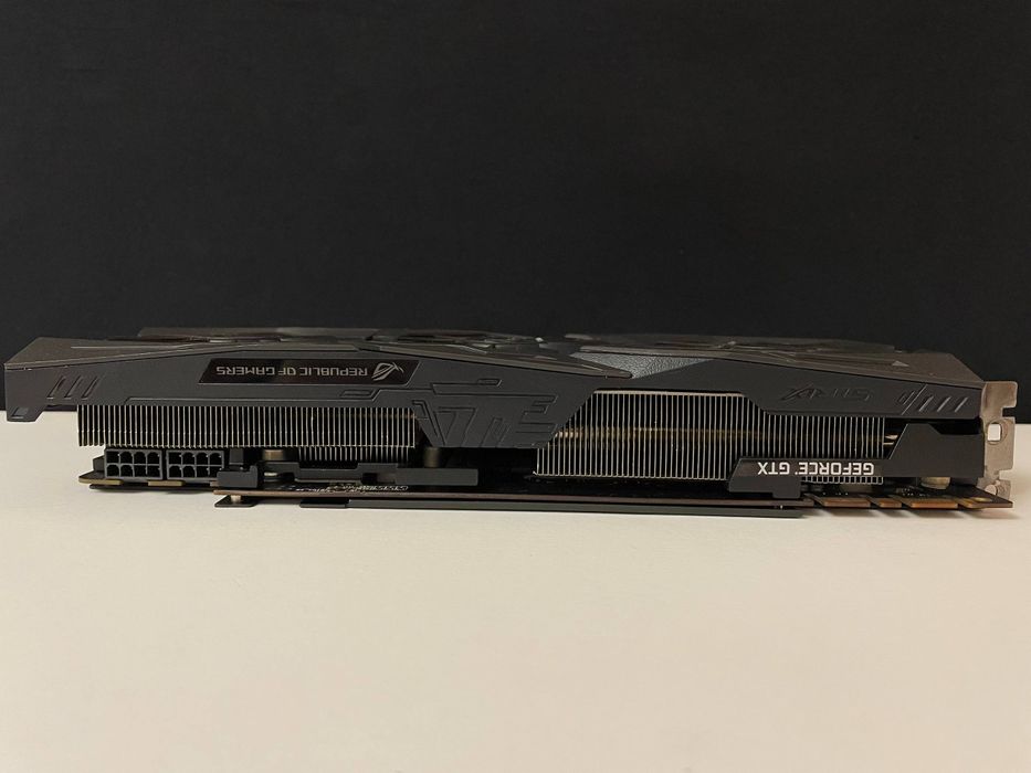 Відеокарта ASUS ROG Strix GeForce GTX 1080 Ti 11GB