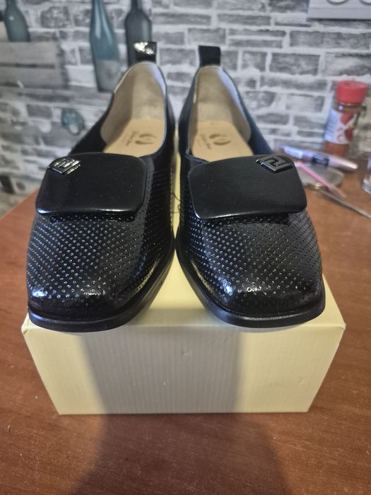 Нові балетки на широку ногу