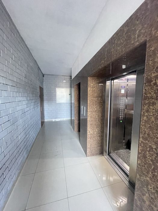 Продам 2-комн.кв. Центр, Менора, Литейная, 2А.