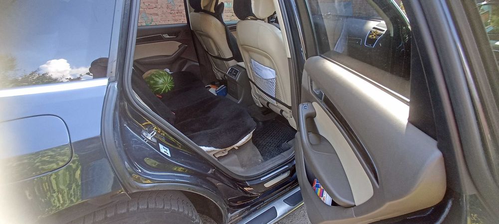 Продам ауді Q5 2014р 3.0 D