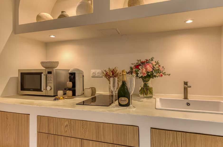 Prywatny Apartament z Jacuzzi i Sauną w Centrum Miasta z Parkingiem