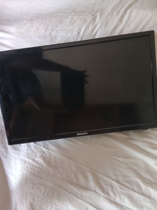 Televisão semi nova 55cm