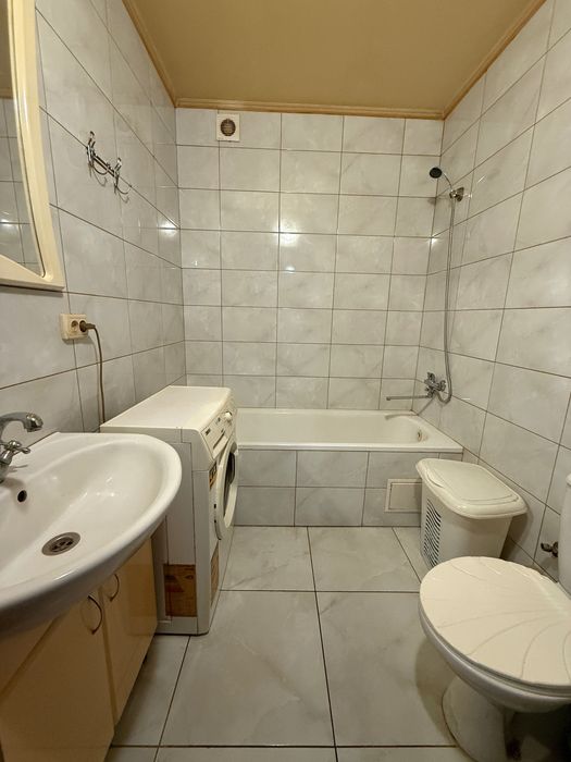 Податки 2%.!1К з ремонтом на газу! Розвинутий район! Без комісії!!