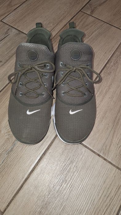 Кросівки NIKE 40 розмір!