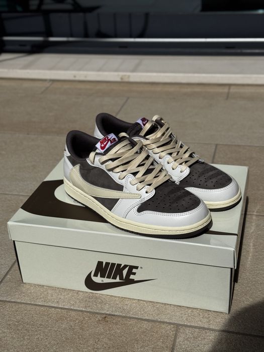 Travis Scott Reverse Mocha
