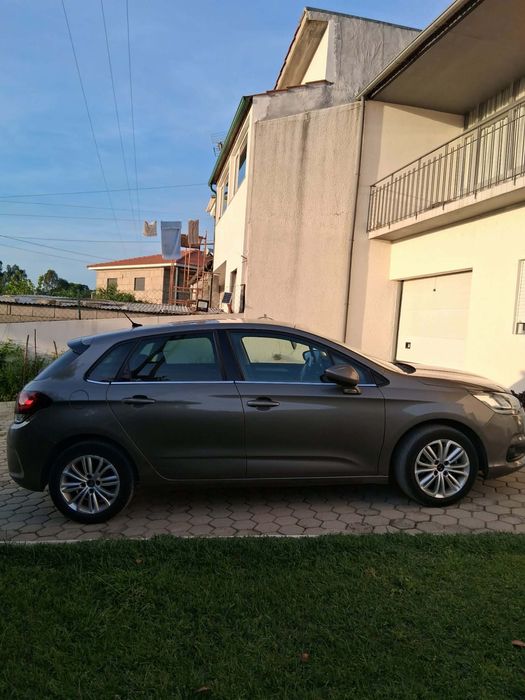 Citroen c4 1.6 bluehdi 120cv  2016