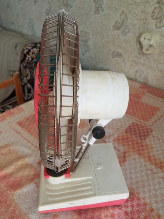 Настольный Вентилятор"Сатурн-4" родом с прошлого.