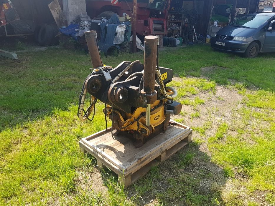 Engcon Rototilt szybkozłącze hydrauliczne oraz powertilt