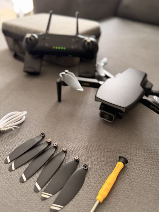 Drone SG108 GPS Smart Drone com Câmara e Comando — Original