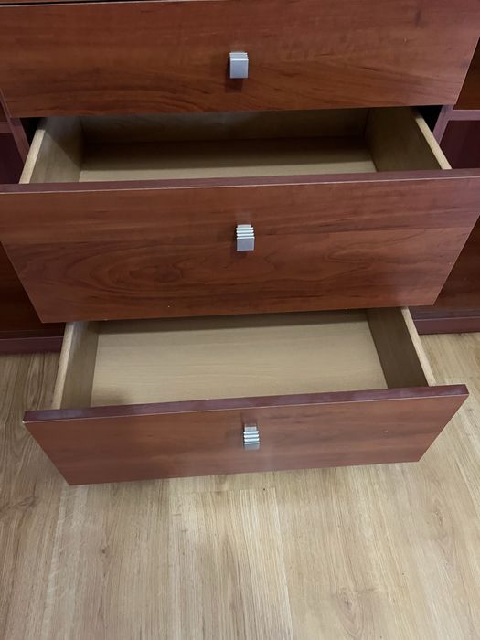 Aparador com muita arrumacao