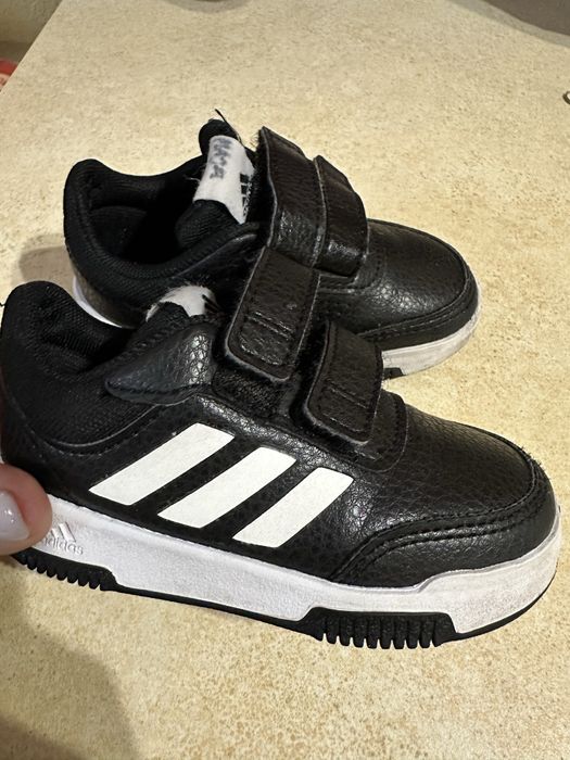 Кросівки, кеди adidas 22 розмір