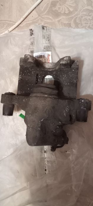 Супорти задні авт. ручника Лагуна 3