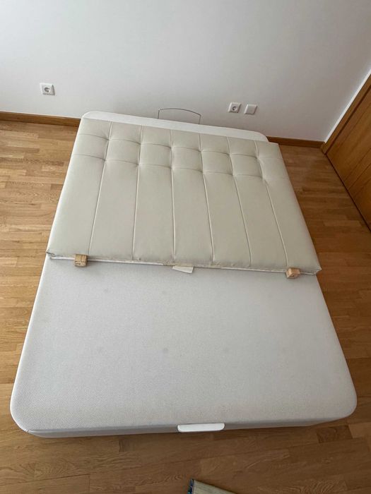 IKEA Cama Sommier  com arrumação
