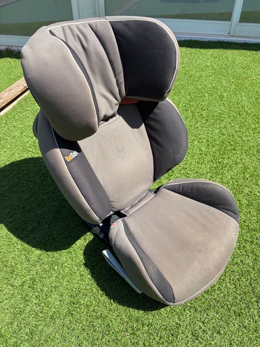 Cadeira Auto Bebé com ISOFIX – Excelente Estado