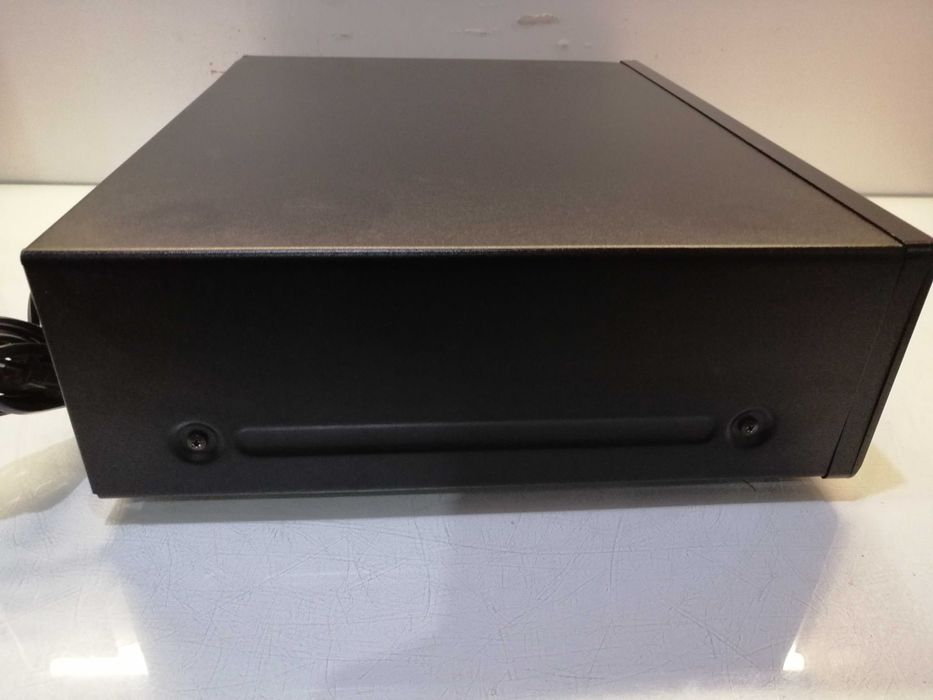 Odtwarzacz CD Onkyo DX-7711