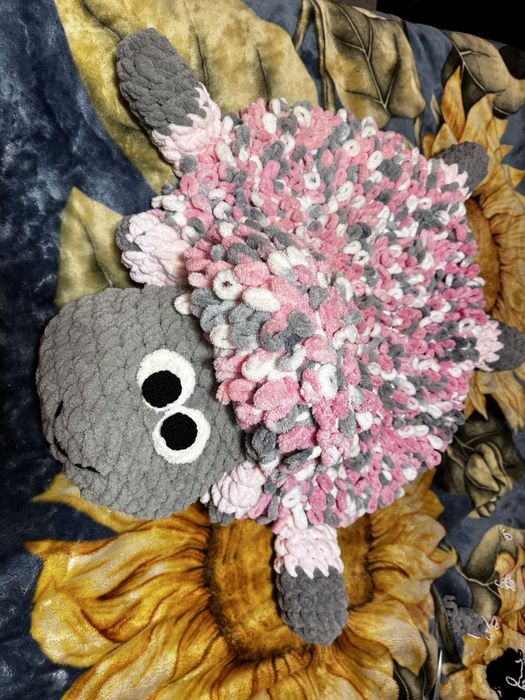 Продам килим- баранчик