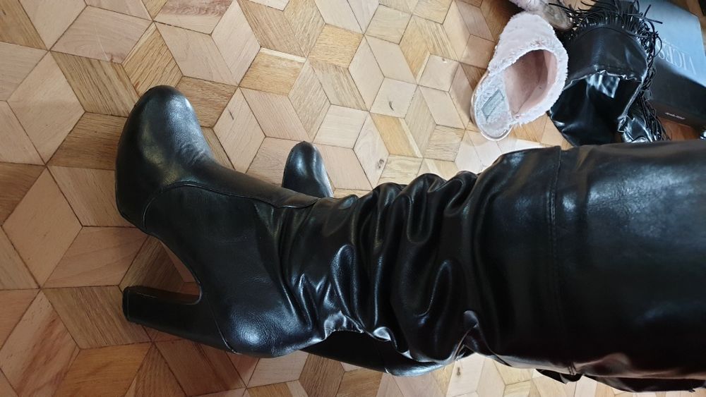 Kozaki czarne rozm 40