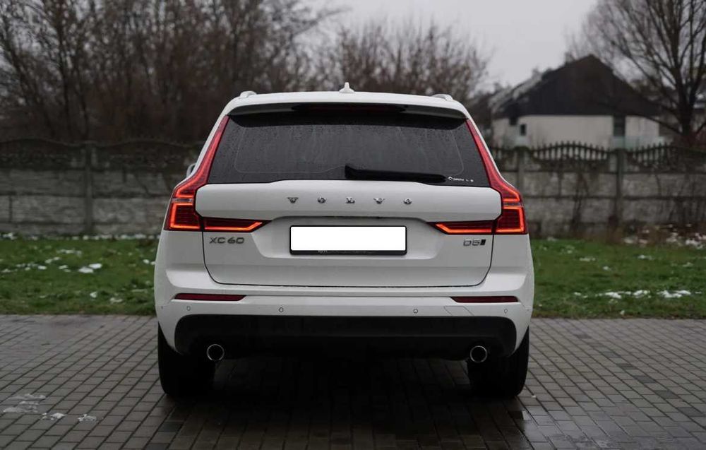 Volvo XC-60 2019 року