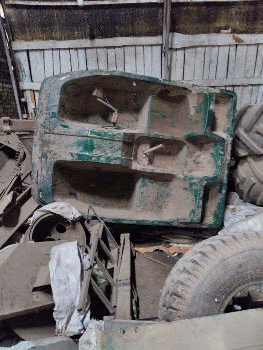 Катамаран в непоганому стані