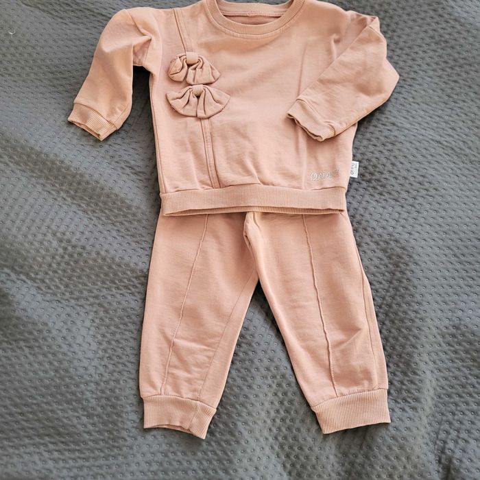 Dres dla dziewczynki 12-18 miesięcy