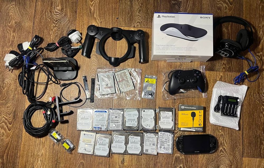 На ремонт или розборку Джойстики , Playstation 3 / 4 hdd 2.5 micro sd