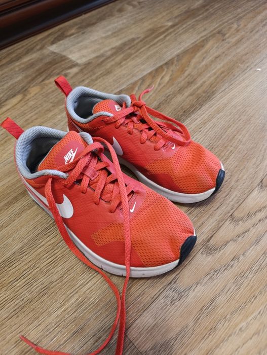 Кросівки,кросівки nike натуральні,кеди