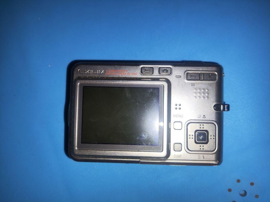 Casio - Exilim EX-S 100 + usb cradle ca-25 док станція фотоапарат