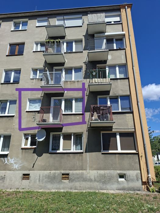 Sloneczna przytulna kawalerka ul.Zamenhofa,1 pietro ,balkon