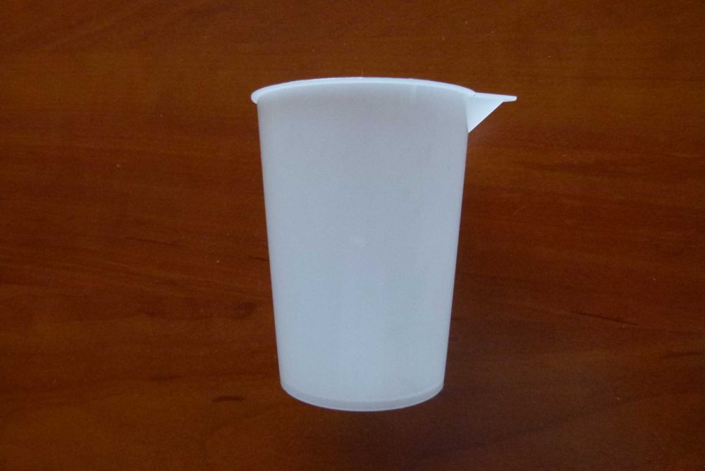 Pojemnik na wodę z dzióbkiem