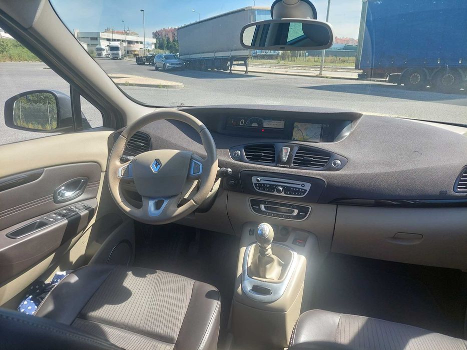 Renault Grand Scenic 3 1.6 DCI 130cv Luxe 7 Lugares