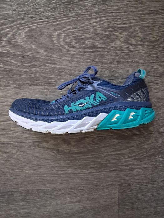 Кросівки жіночі Hoka розмір 38  (24,5 см)
