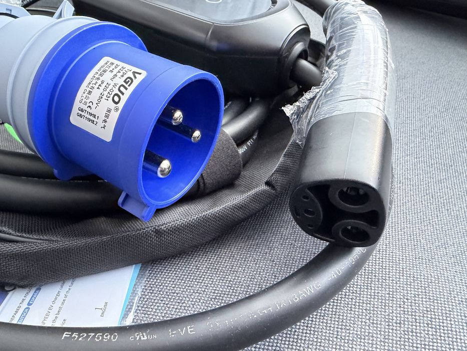 Зарядний пристрій Тесла nacs evcharger 32 ампер 7квт зарядка кабель перехідник