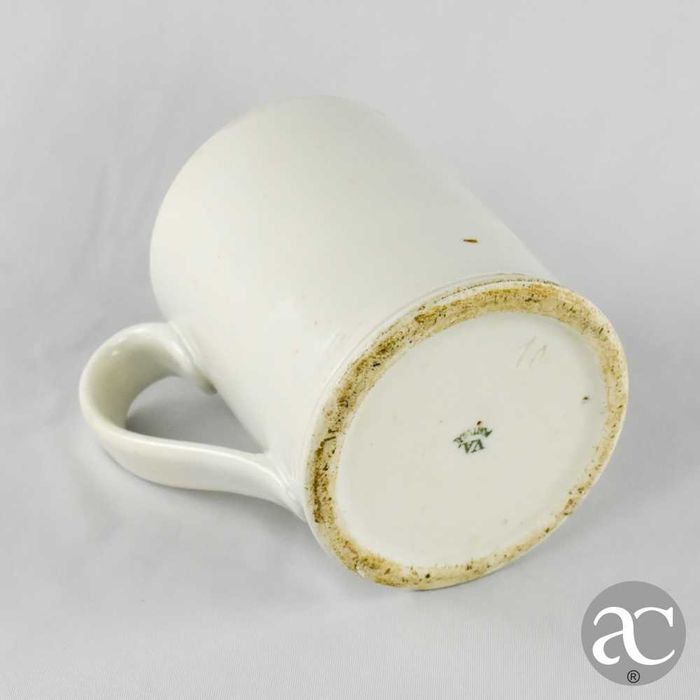 Caneca em porcelana Branca Vista Alegre