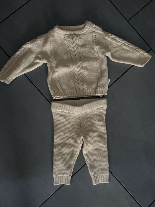 Костюм вязаный 3-6 мес.