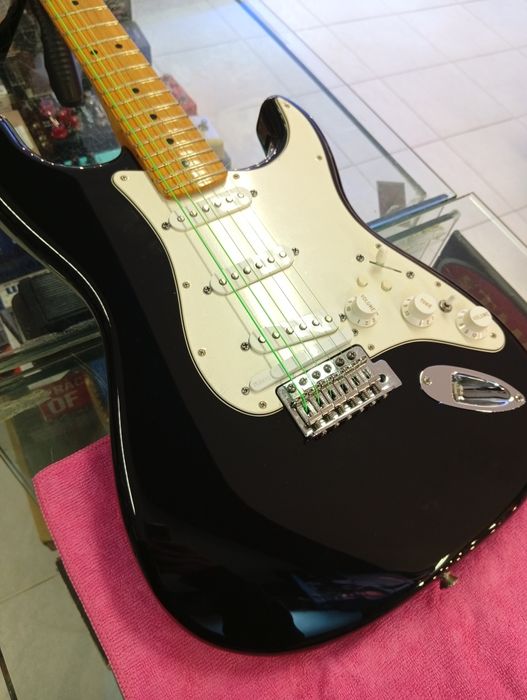 Fender Strat by Roland