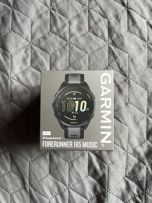 Годинник Garmin Forerunner 165 Music Black/Slate Gray 010-02863-30