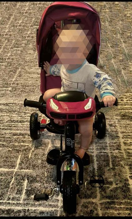 Дитячий велосипед з батьківською ручкою