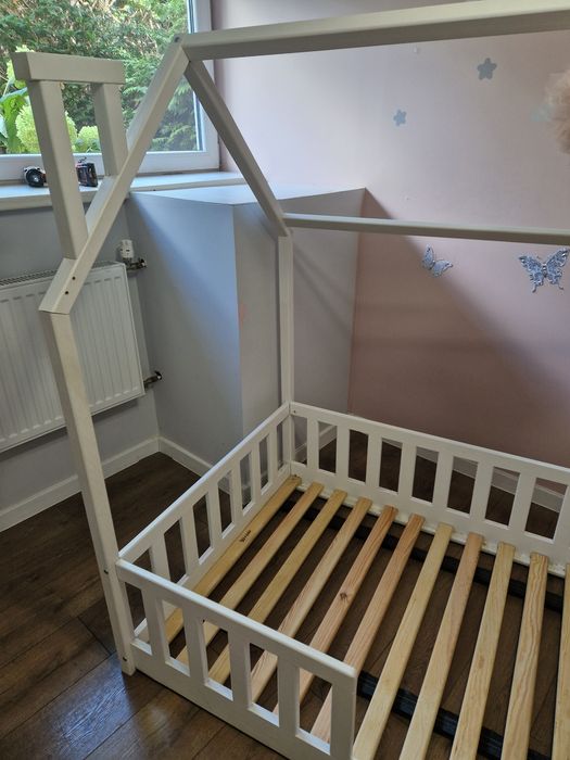 Łóżeczko domek 90x200 białe łóżko dziecięce