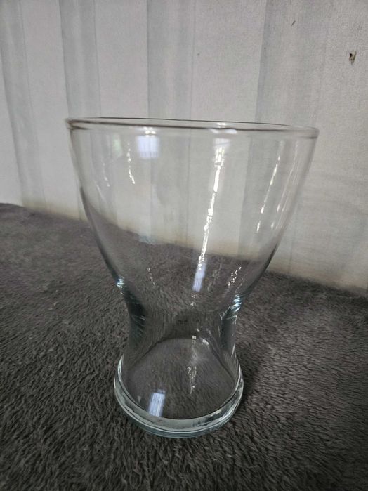 Szklany wazon IKEA