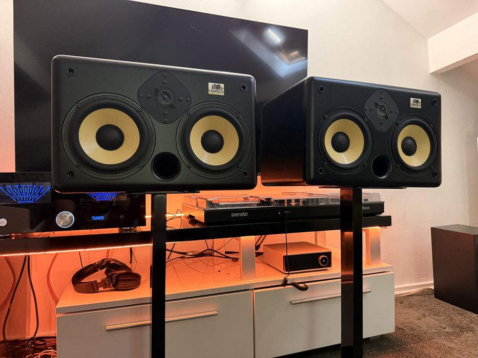 Monitory studyjne Kolumny Focal Divatech MC 26