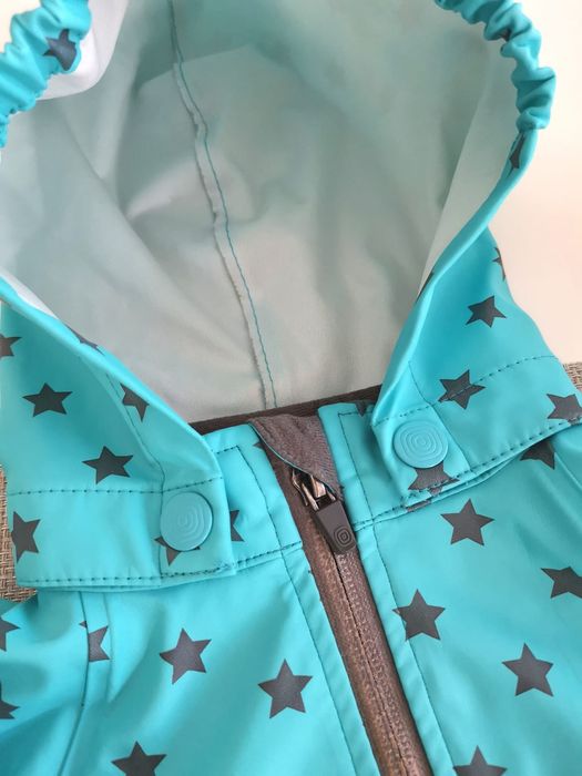 H&M piękna kurteczka przeciwdeszczowa