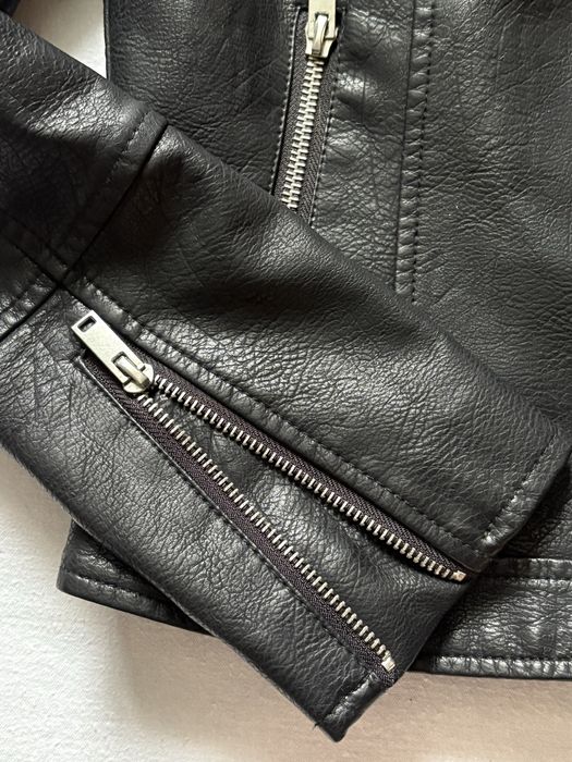 жіноча шкірянка розмір XS-S