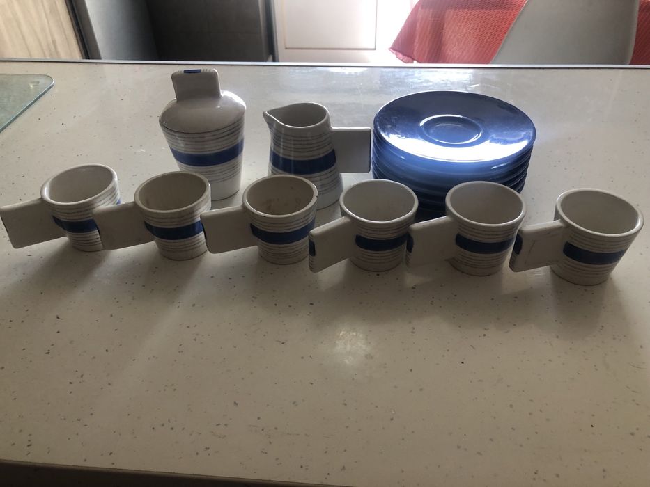Modern-design tableware set64750495898115120