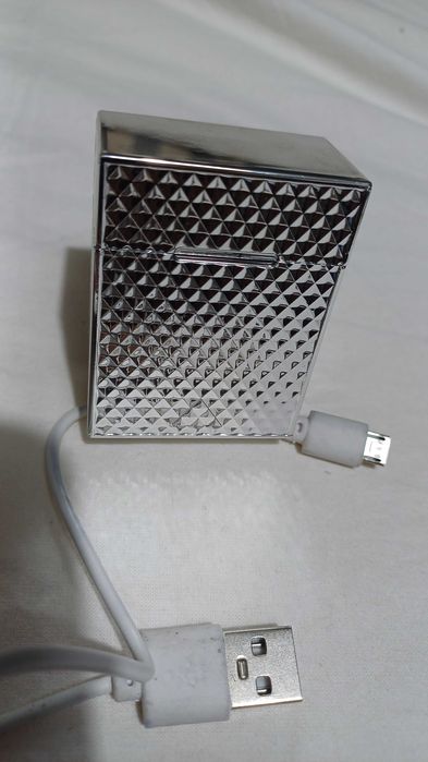 Headphones and Microphone64575425485955122