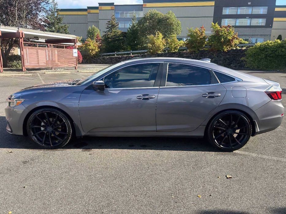 Honda Insight      2019