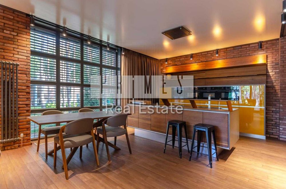 Продаж 4к будинку «Брюгге» з басейном, КМ Riviera Village, Лебедівка