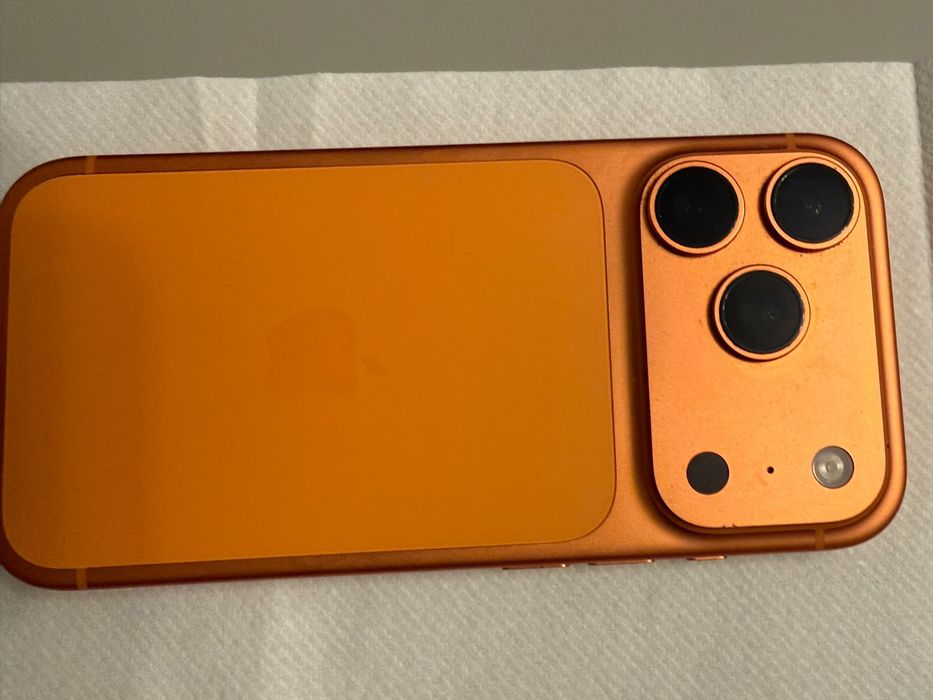 Iphone 17 pro usado