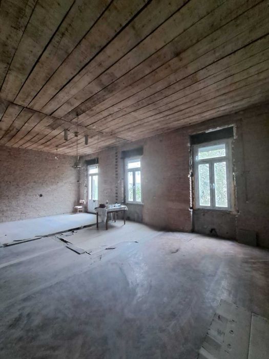 Продаж двокімнатної квартири