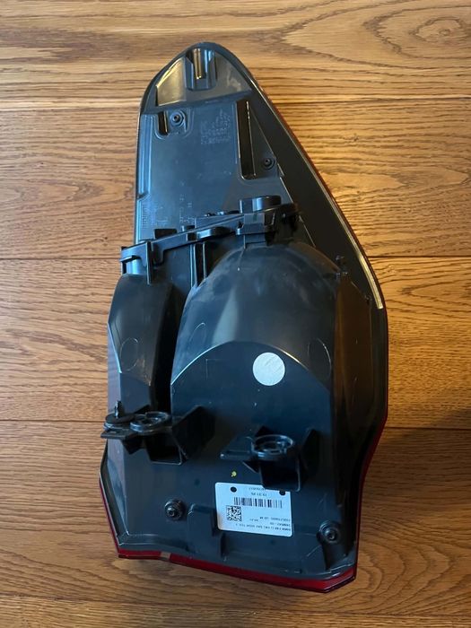 Lampa tylna bmwf48