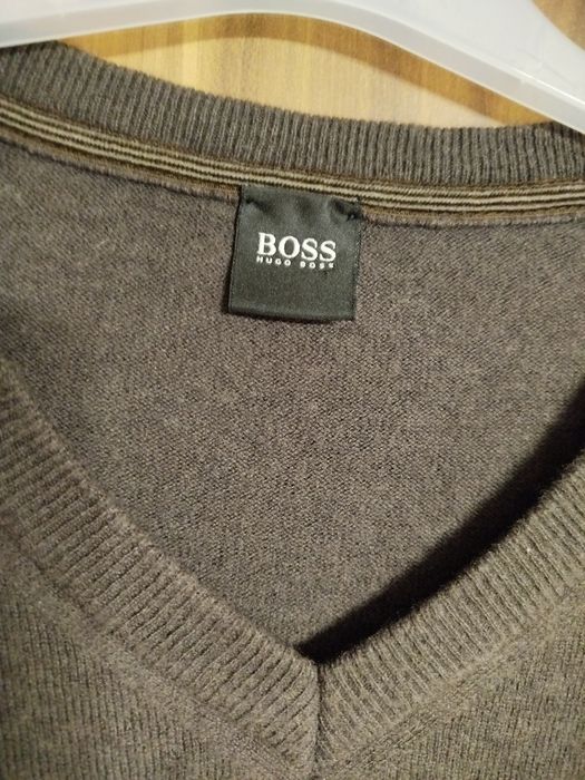 Sweterek męski Boss rozmiar XL/XXL